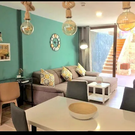 Ohmyhost360 - Paradise Holidays Apartment *